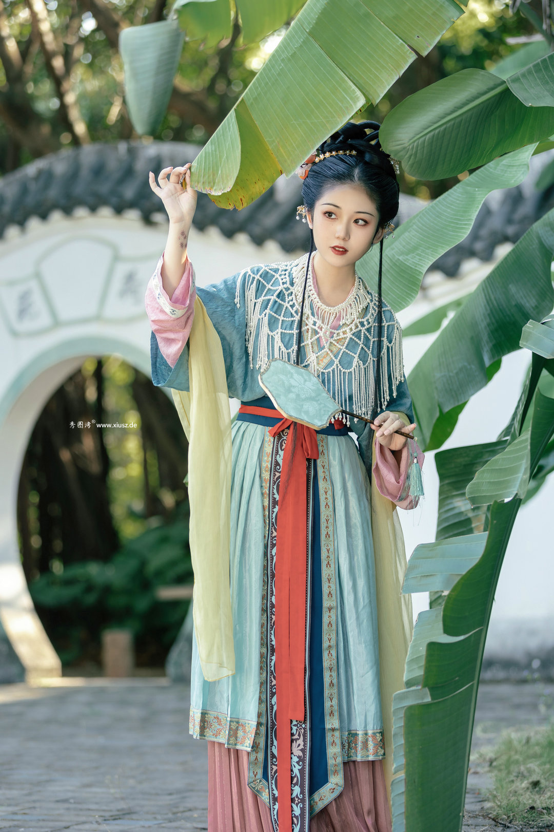 [YITUYU艺图语]2023.03.29 浣溪沙·小院闲窗春色深 沉诗思[21+1P]