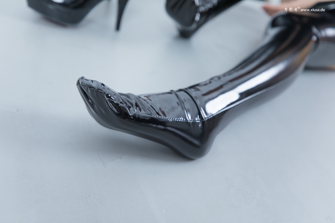 NO.020 神楽坂真冬 - 《デンジャラスフラワーf》 NO.020 神楽坂真冬 - 《デンジャラスフラワーf》