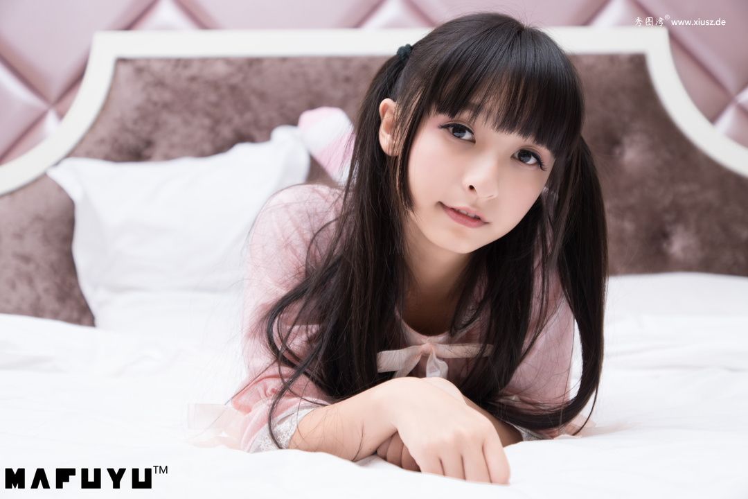 NO.005 神楽坂真冬 - 粉白条纹系列 NO.005 神楽坂真冬 - 粉白条纹系列