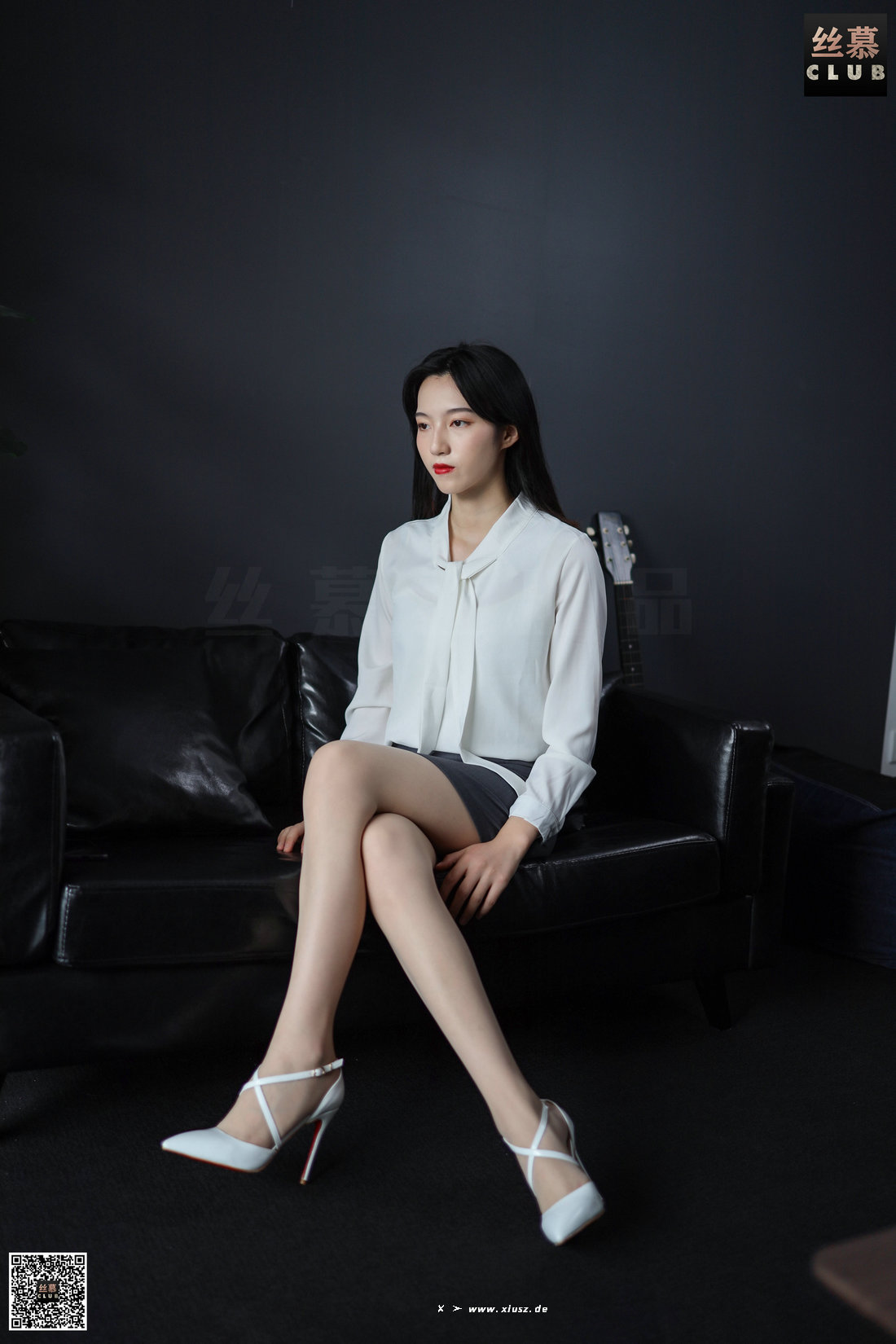 丝慕写真 SM112 新模 《白色高跟鞋》 丝慕写真 SM112 新模 《白色高跟鞋》