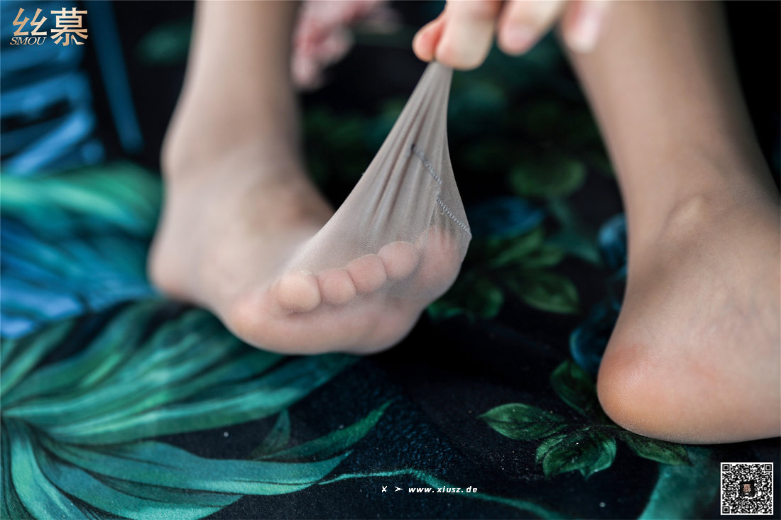 丝慕写真 SM292 熙熙 最经典的灰 丝慕写真 SM292 熙熙 最经典的灰