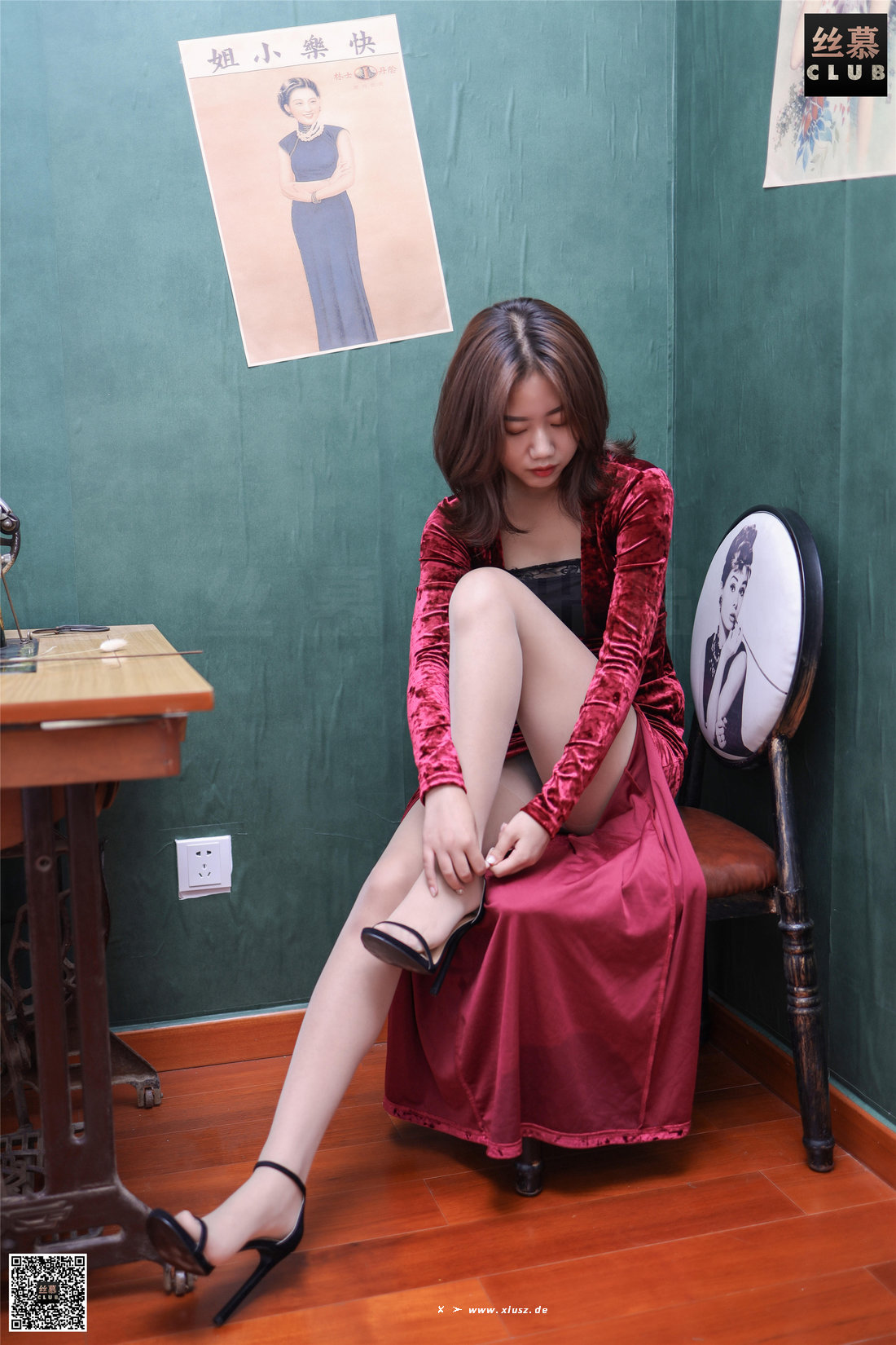 丝慕写真 SM116 米朵 《女王的战衣》 丝慕写真 SM116 米朵 《女王的战衣》