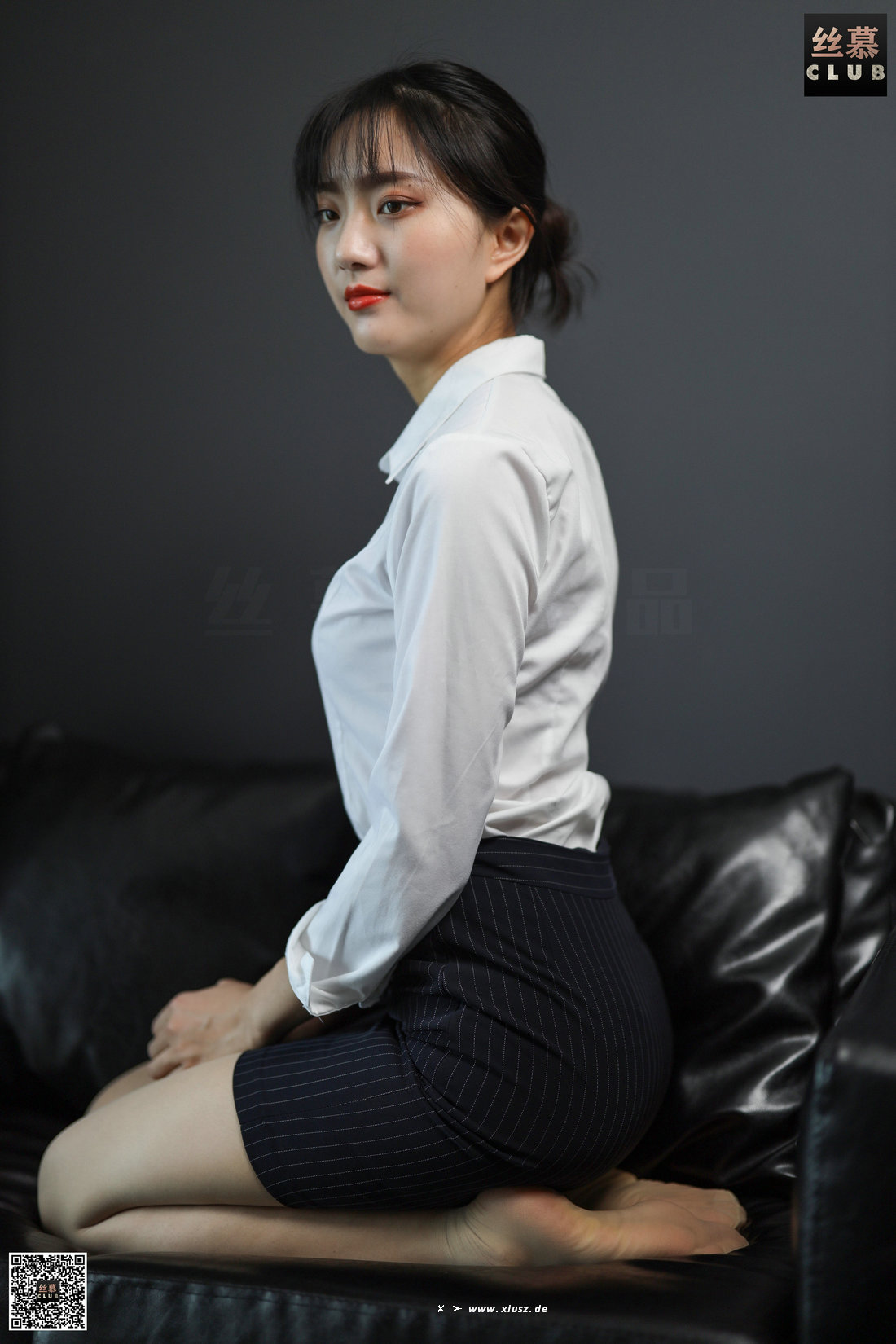 丝慕写真 SM114 佳佳 《白领的衬衫扣》 丝慕写真 SM114 佳佳 《白领的衬衫扣》