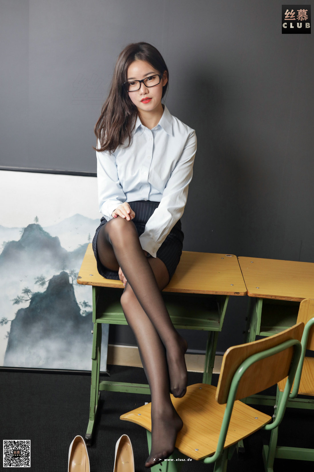 丝慕写真 SM124 文欣 《今天上什么课》 丝慕写真 SM124 文欣 《今天上什么课》