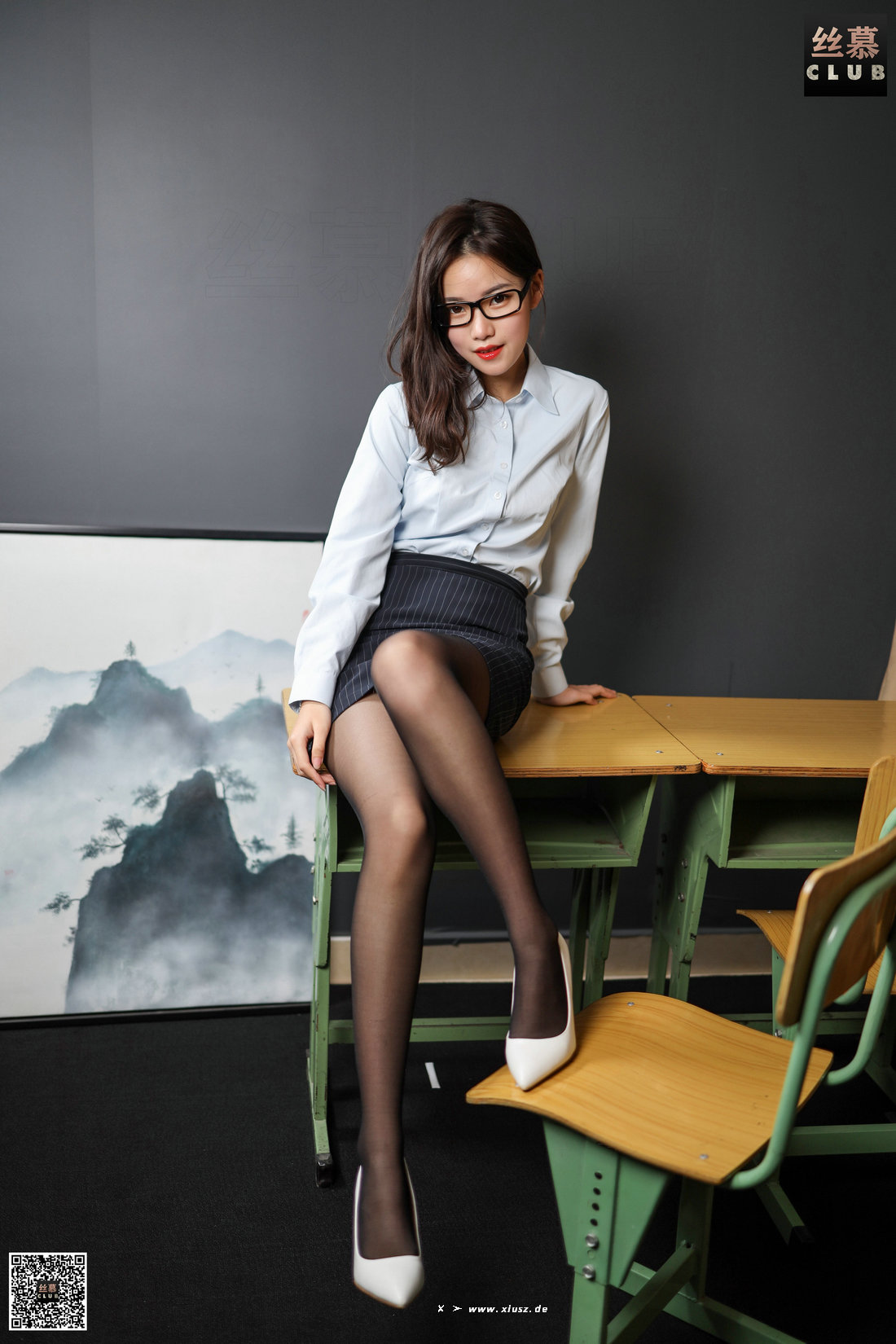 丝慕写真 SM124 文欣 《今天上什么课》 丝慕写真 SM124 文欣 《今天上什么课》