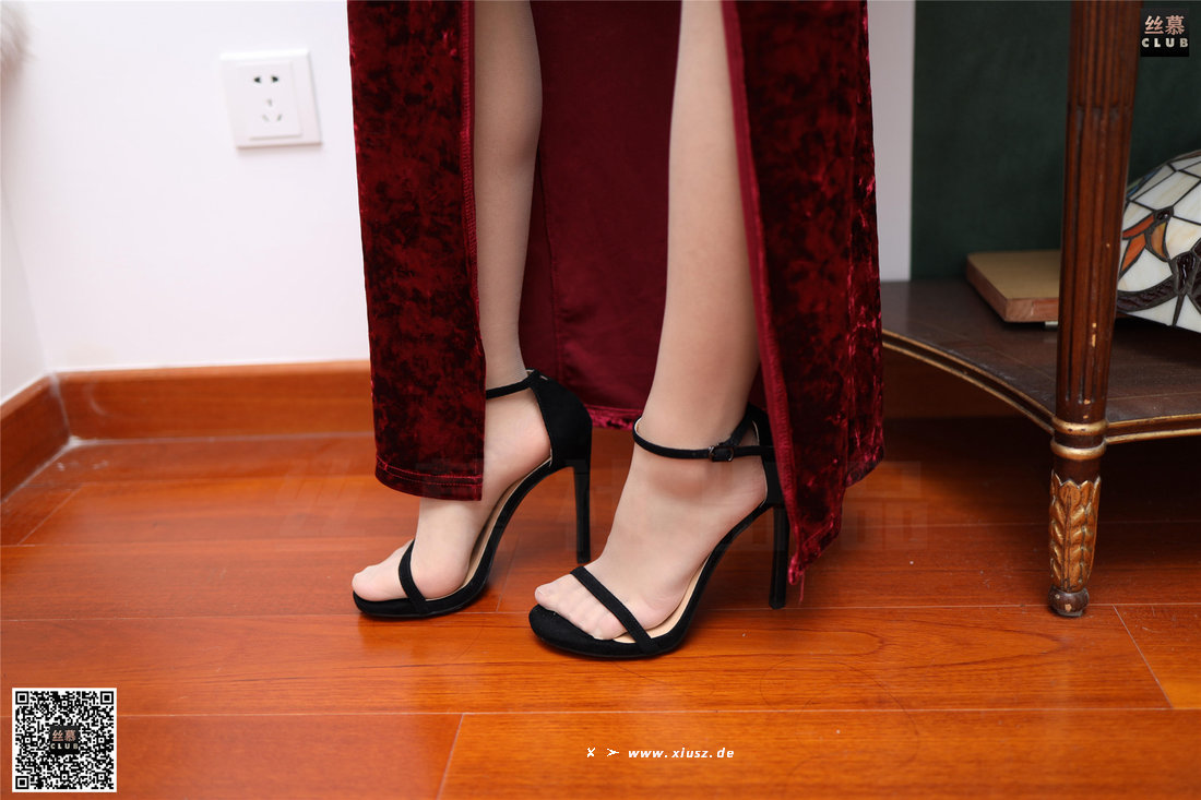 丝慕写真 SM116 米朵 《女王的战衣》 丝慕写真 SM116 米朵 《女王的战衣》