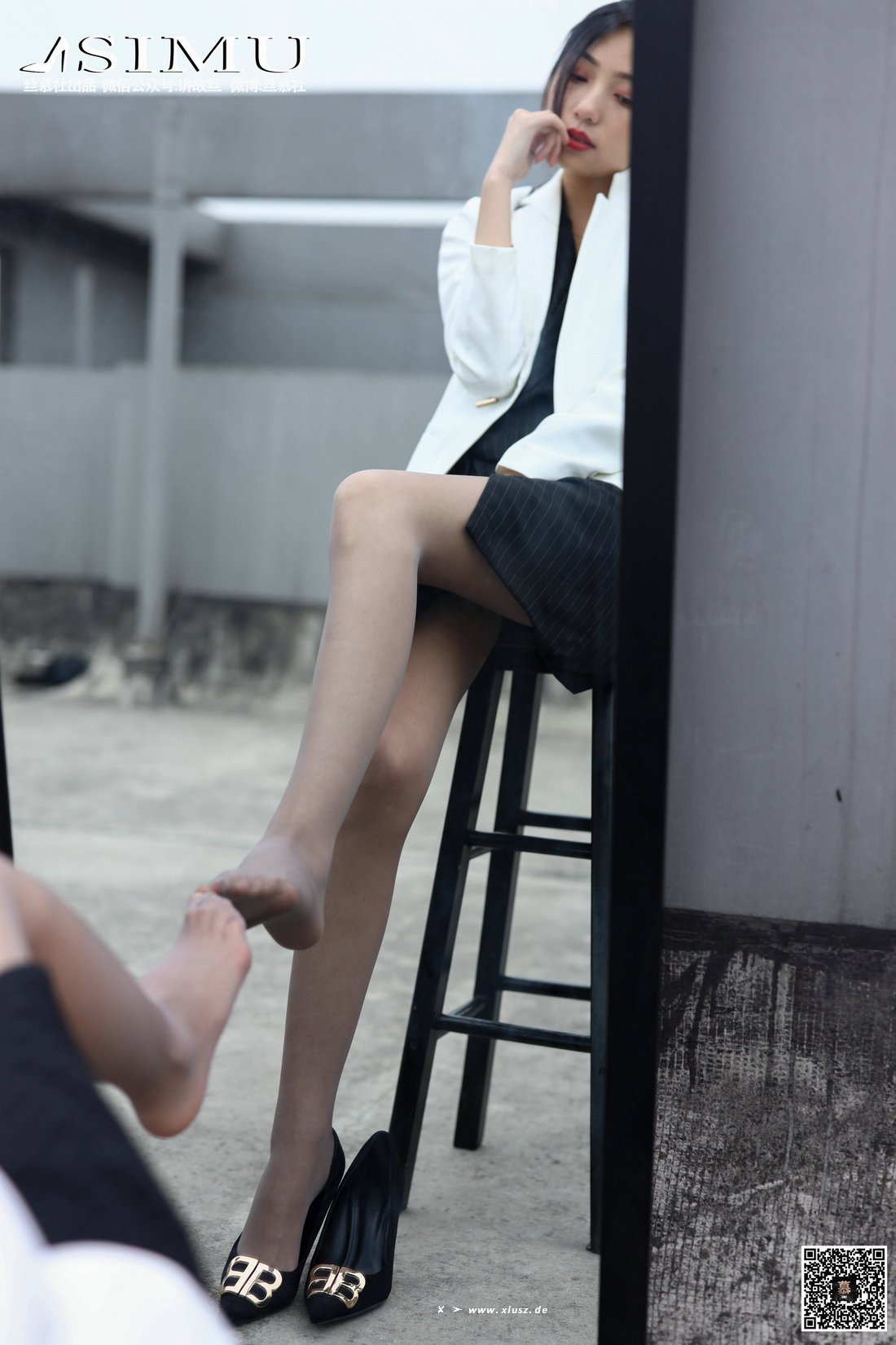 丝慕写真 SM216 诗晴-天台玩耍的诗晴 丝慕写真 SM216 诗晴-天台玩耍的诗晴