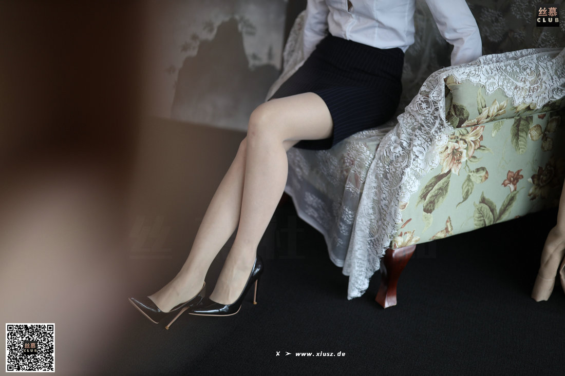 丝慕写真 SM114 佳佳 《白领的衬衫扣》 丝慕写真 SM114 佳佳 《白领的衬衫扣》