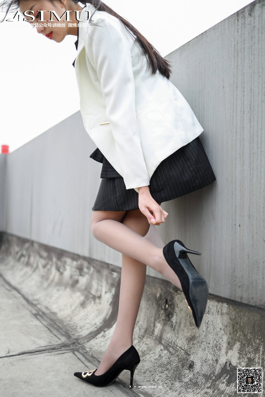 丝慕写真 SM216 诗晴-天台玩耍的诗晴 丝慕写真 SM216 诗晴-天台玩耍的诗晴