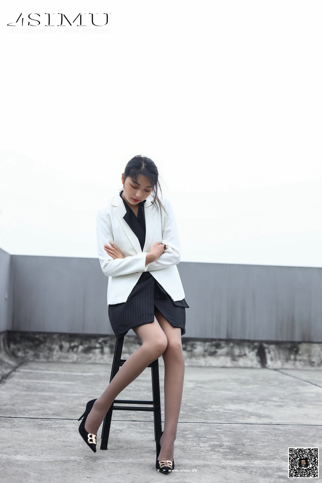 丝慕写真 SM216 诗晴-天台玩耍的诗晴 丝慕写真 SM216 诗晴-天台玩耍的诗晴