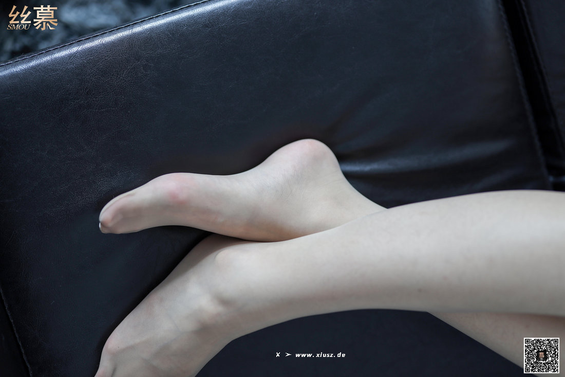 丝慕写真 SM304 新模 蓝衬衫里的秘密 丝慕写真 SM304 新模 蓝衬衫里的秘密