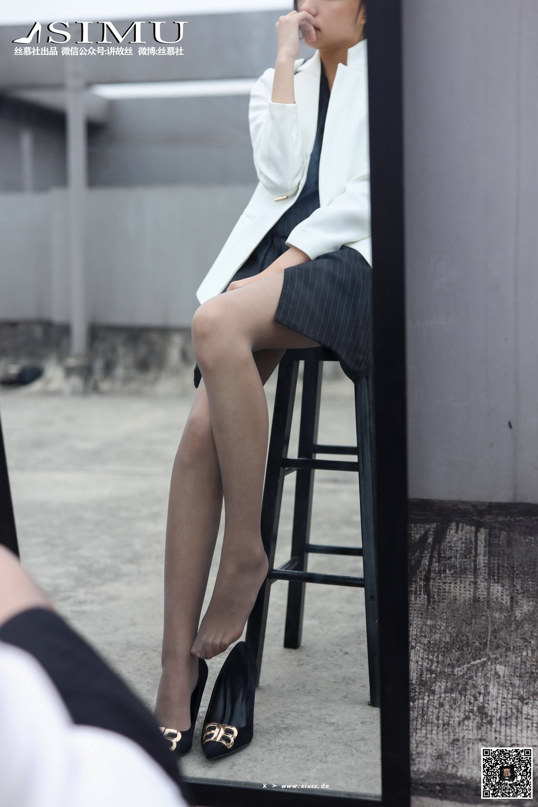 丝慕写真 SM216 诗晴-天台玩耍的诗晴 丝慕写真 SM216 诗晴-天台玩耍的诗晴