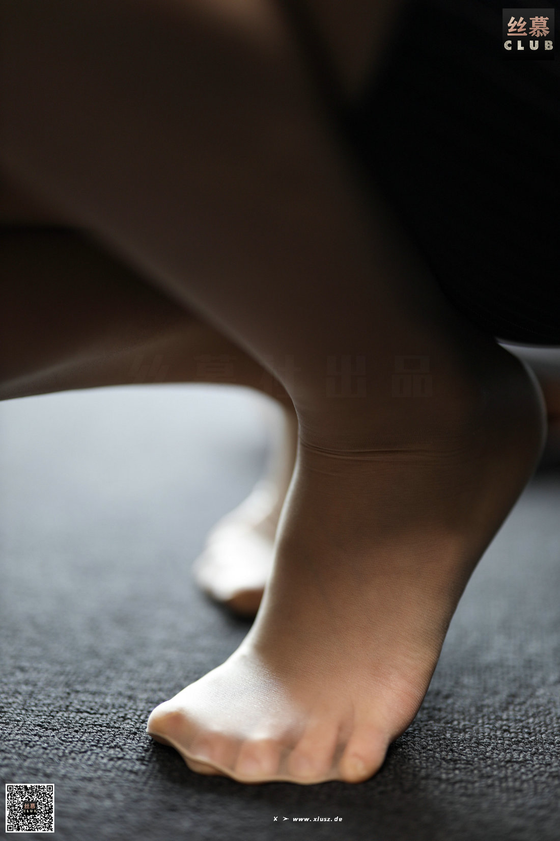 丝慕写真 SM114 佳佳 《白领的衬衫扣》 丝慕写真 SM114 佳佳 《白领的衬衫扣》