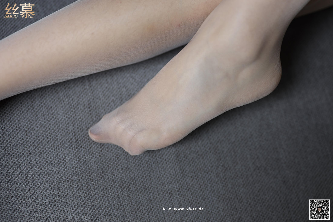 丝慕写真 SM303 米朵 沙发足趣记 丝慕写真 SM303 米朵 沙发足趣记