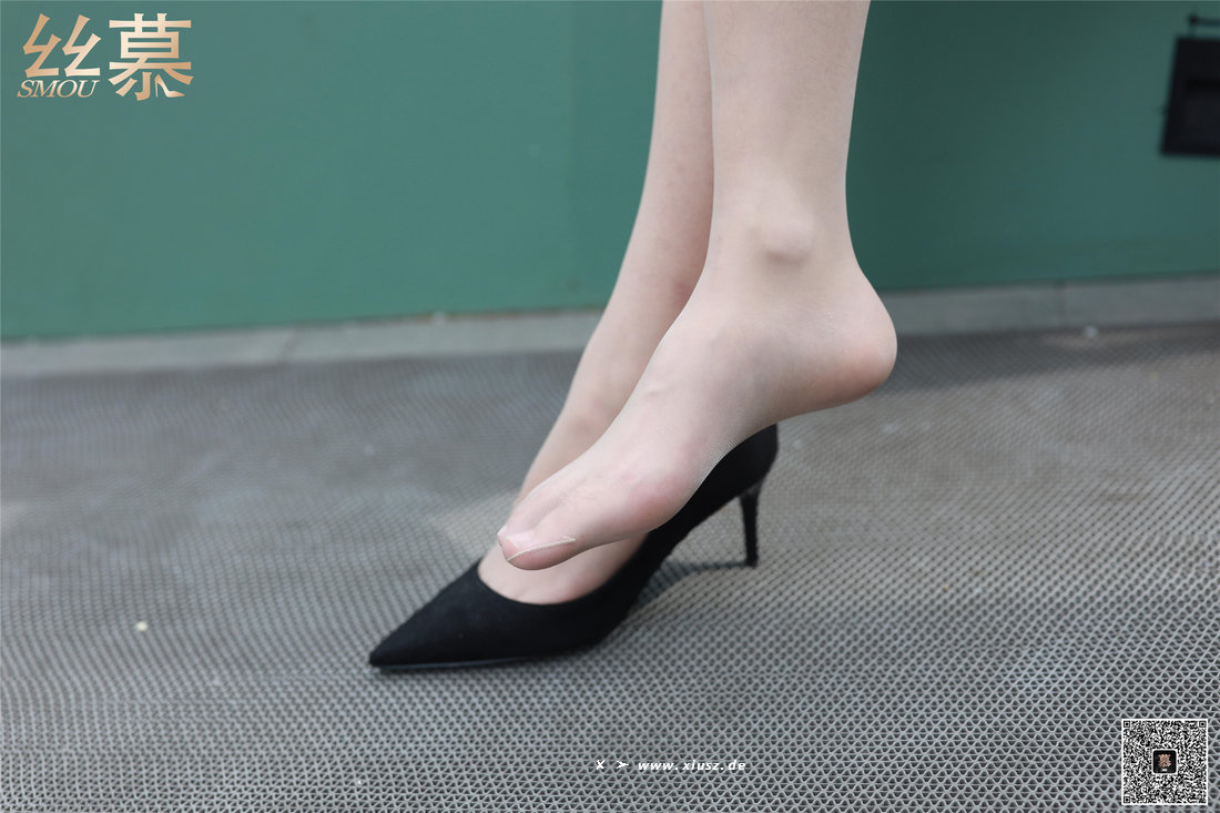 丝慕写真 SM350 菲菲《阳光下的腿》 丝慕写真 SM350 菲菲《阳光下的腿》