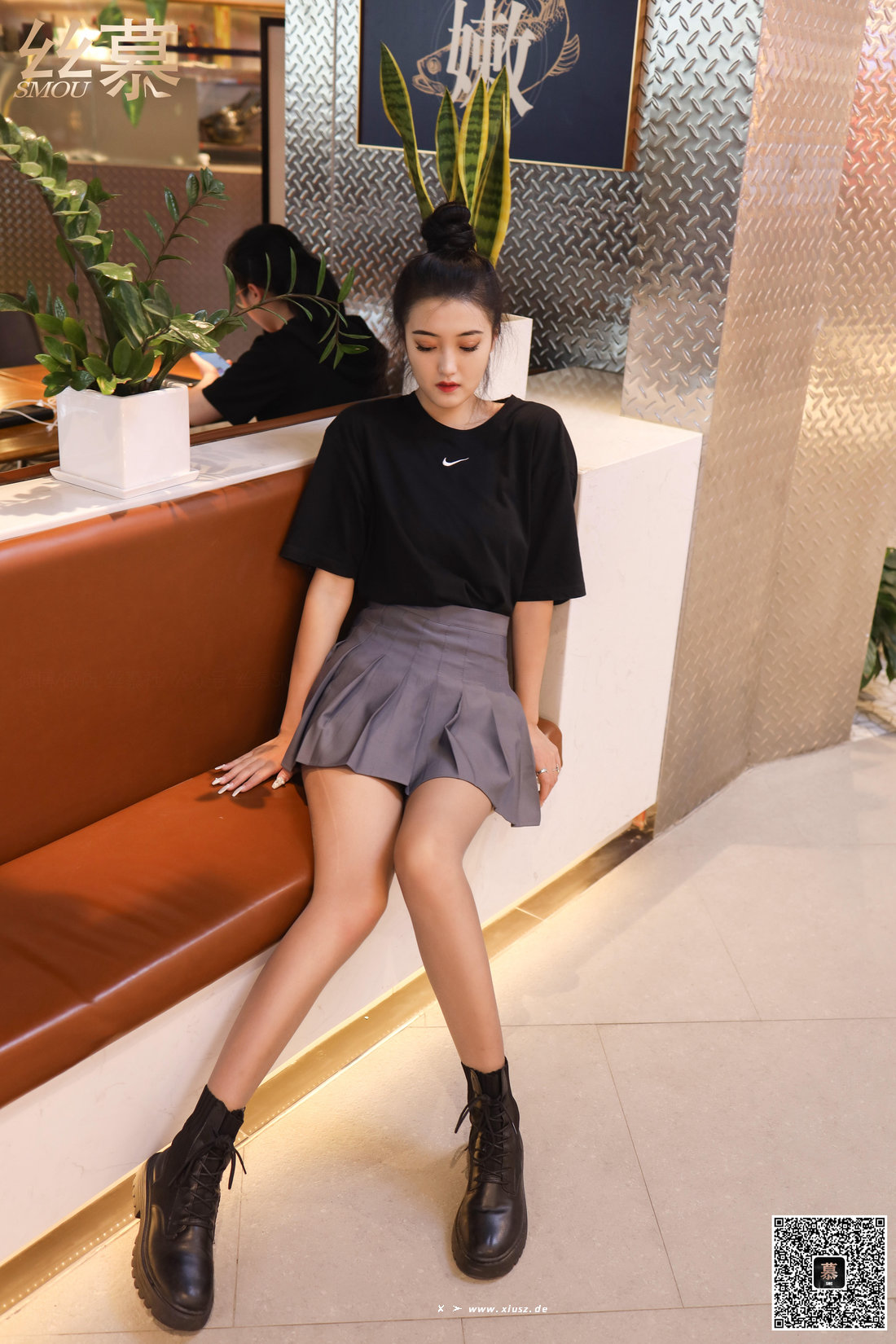 丝慕写真 SM332 紫宁《靴控体验》 丝慕写真 SM332 紫宁《靴控体验》