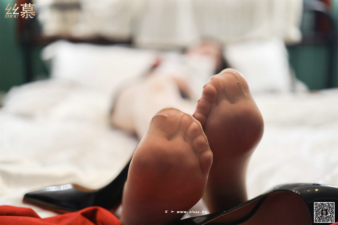 丝慕写真 SM296 双双 被推倒的女下属 丝慕写真 SM296 双双 被推倒的女下属