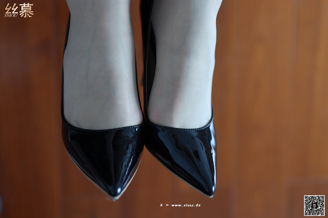 丝慕写真 SM304 新模 蓝衬衫里的秘密 丝慕写真 SM304 新模 蓝衬衫里的秘密