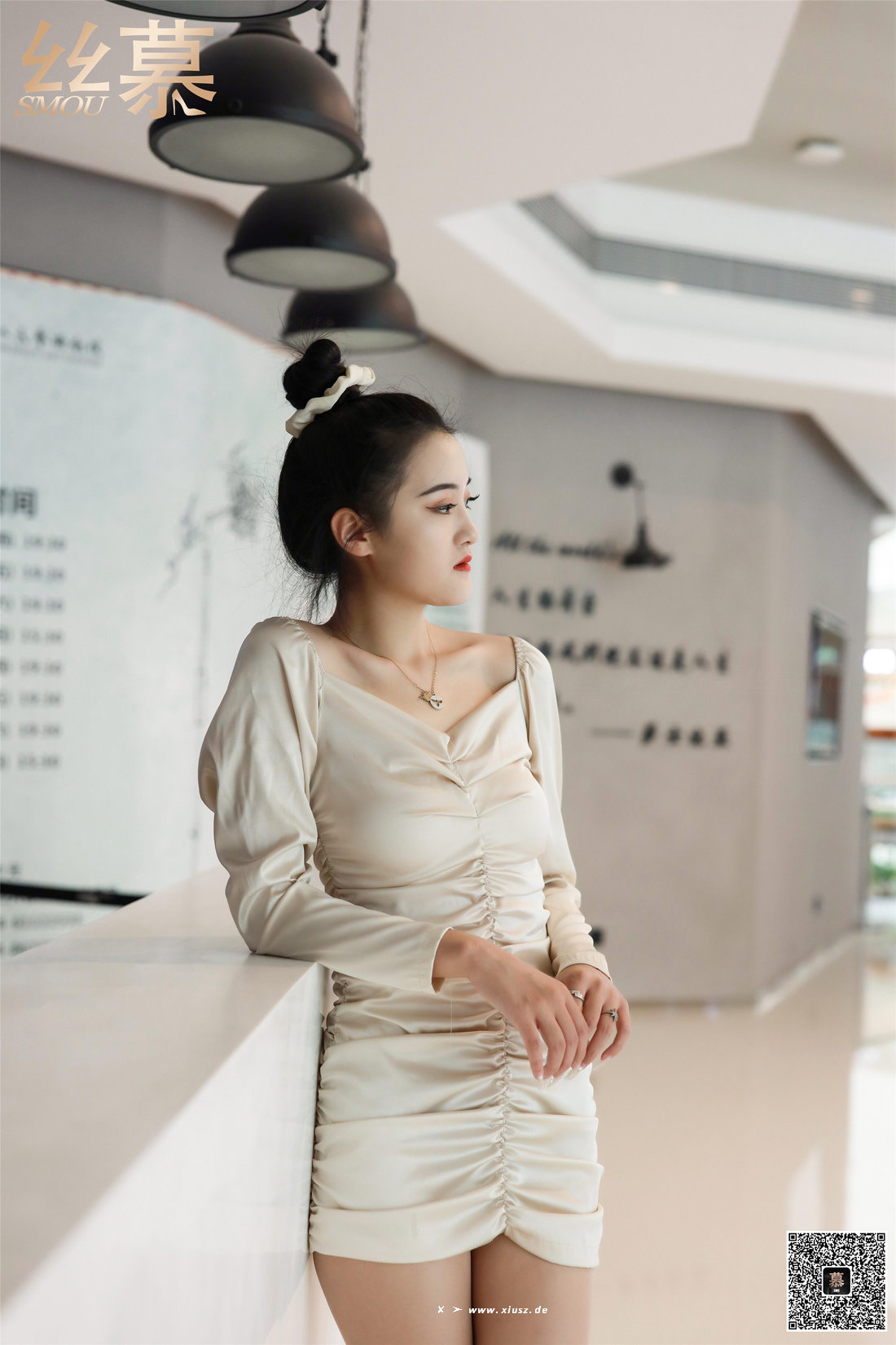 丝慕写真 SM339 菲菲《商场偶遇学姐》 丝慕写真 SM339 菲菲《商场偶遇学姐》