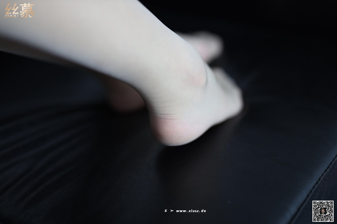 丝慕写真 SM304 新模 蓝衬衫里的秘密 丝慕写真 SM304 新模 蓝衬衫里的秘密